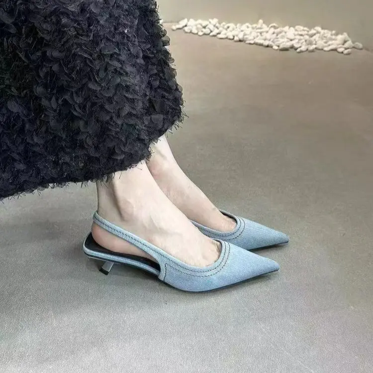 324