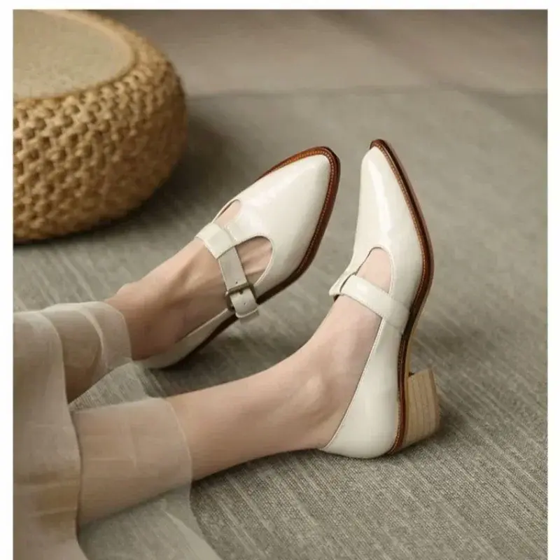 2024 New Fashion Round Toe Women Flats Shallow Mouth Mary Jane Women Flats Concise Ankle Strap Buckle Ladies Flat Shoes