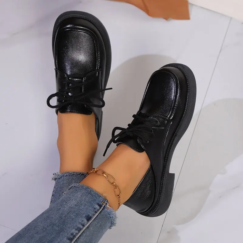 2025 Spring and Autumn New Retro Casual Women's British Style Thick Soled Loafers Fashionable Versatile Comfortable Fit Shoes
