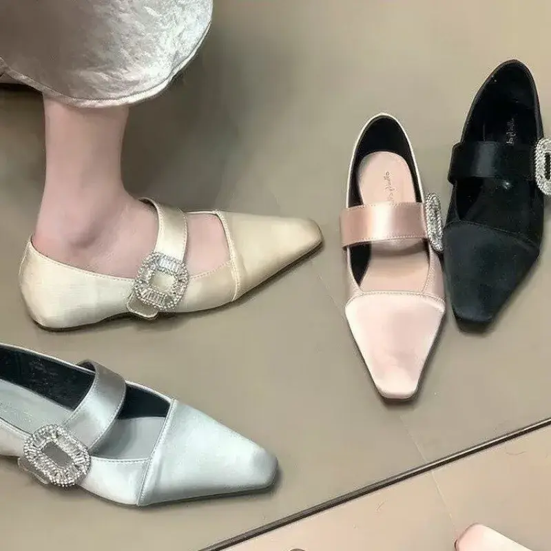 Silk Luxury Designer Brand Women Shoes Crystal Buckle Low Heel Dress Shoe Female Comfy 2025 New Shoes Footwear Women