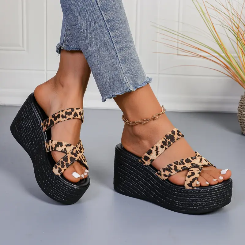 Big Size Shoes Slippers Soft Low On A Wedge Platform Slides Summer Woman Comfort Leopard Beach Rome Hoof Heels PU Casual R