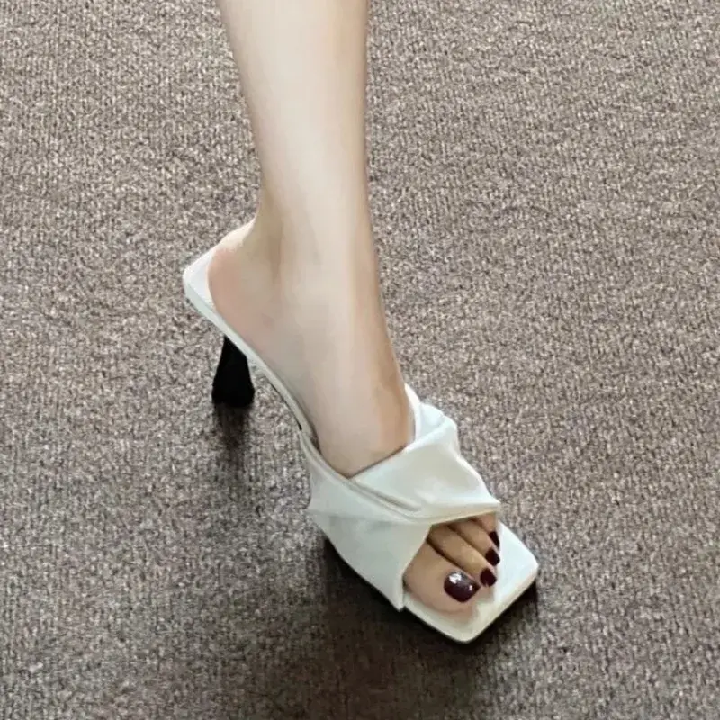 Women Slides Square Toe Kitten Heels Sandals Pleated High Heels Slippers Lady Fashion Casual Shoes Summer Apricot Silver