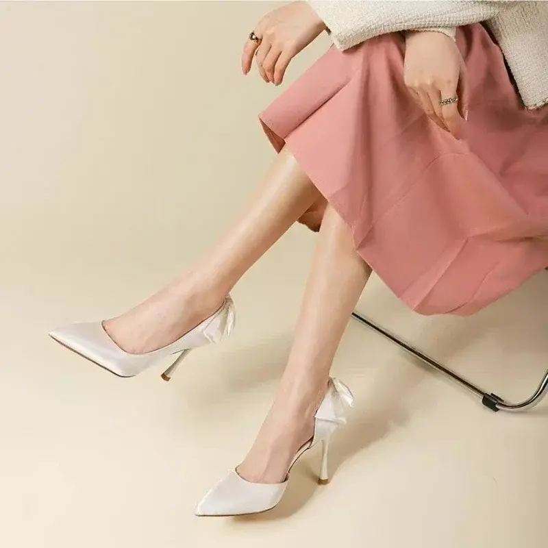2025 Single Shoes with Heels Silk Pointed Toe Bow Thin Heels Shoes Women Banquet Dress One Kick French Zapatillas De Mujer
