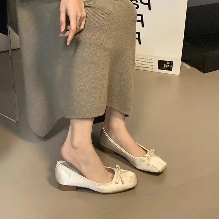 2024 Spring Bowtie Ballet Shoes Fashion Shallow Slip on Women Flat Loafers Shoes Ladies Casual Outdoor Ballerina Shoe