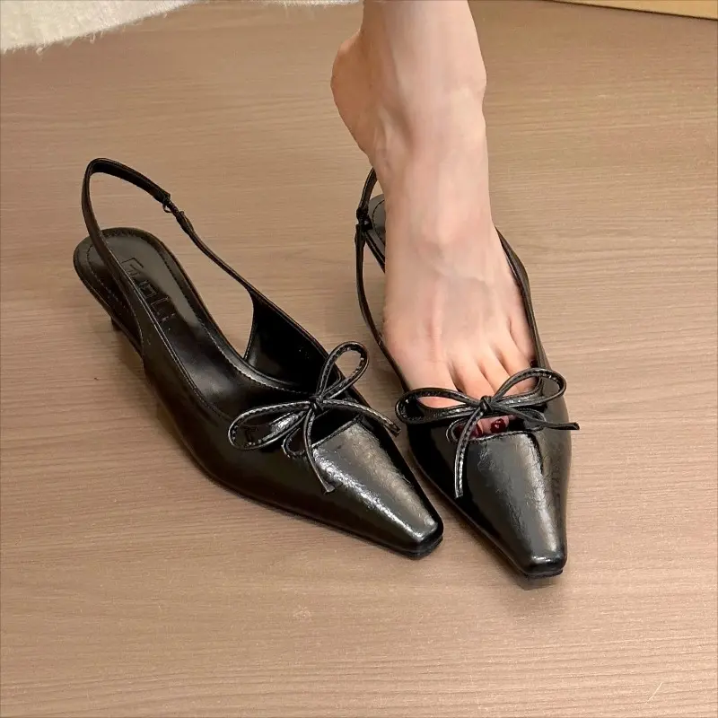 Versatile Womens Sandals with Anti Slip Slim Heel Close Toes Elastic Band Bow 2025 Summer Outdoor PU Black/White Fashion Sandals
