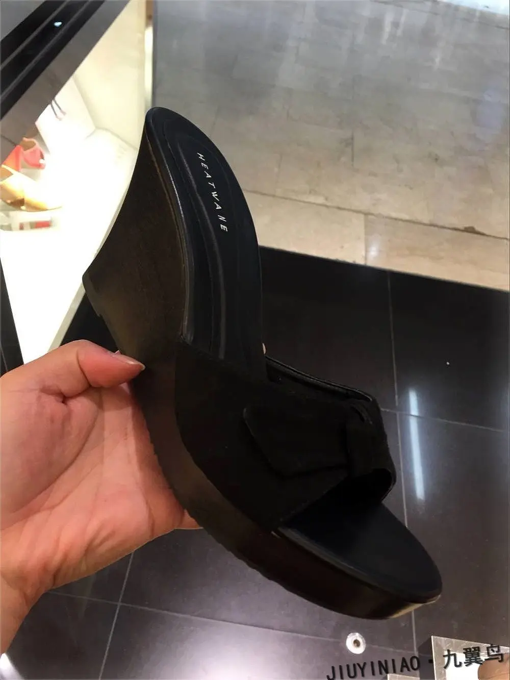 2019 Fashion Slippers Women Summer Shoes High Heel9.5cm Flock Platform Sandals Ladies Wedges Sandals Flip Flops Female Shoes