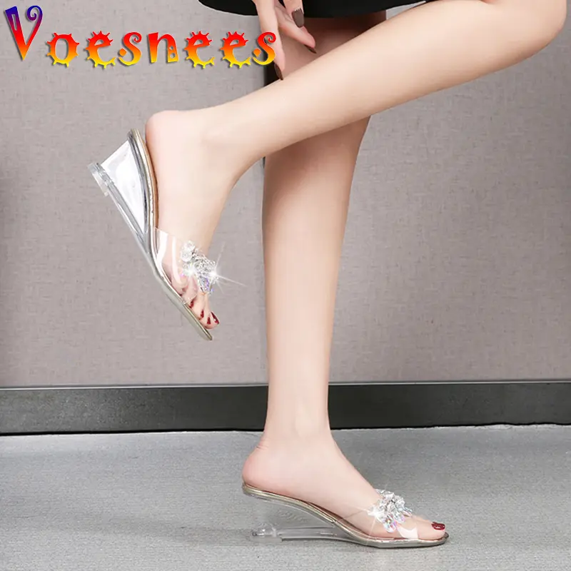Voesnees Slippers Women Fashion Rhinestones Transparent Sandals 2021Summer New Non-slip Wedges Slides Female Model Catwalk Shoes
