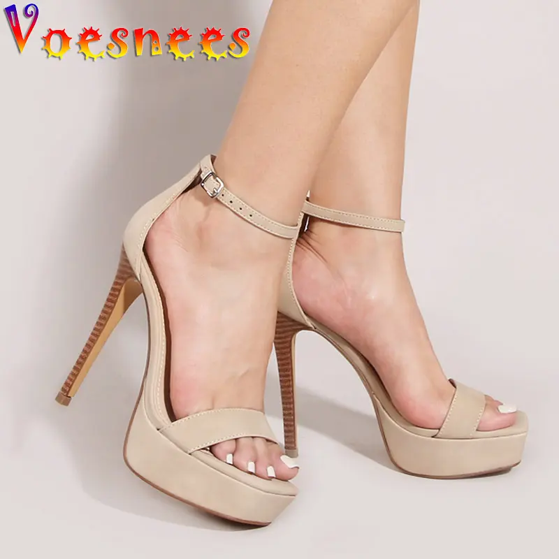 New Fashion Sandals Sexy Buckle Strap Summer Woman Wedding Party High Heels Shoes Club Comfort Square Head Platforms Women Pumps