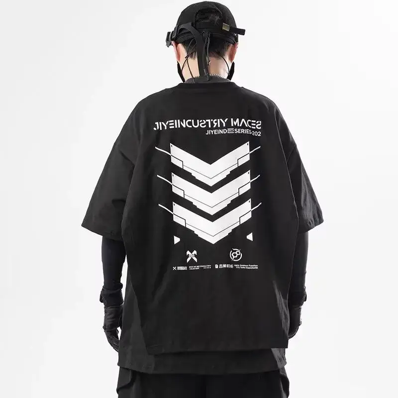 Fashion Y2k Men Tshirts Techwear Stylish Cape Design Casual Streetwear Anime Clothing Tops Tee Shirts for Men Oversized Summer