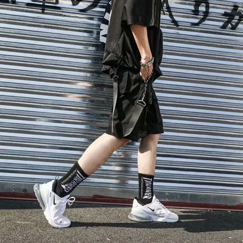 Techwear Shorts for Men Y2k Streetwear Japanese Fashion Harajuku Punk Summer Sport Cargo Shorts Men Baggy Clothing with Ribbons
