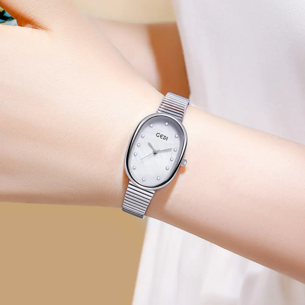 Elegant Women Watches Silver Stainless Steel Strap Oval Design Fashion Casual Minimalism Quartz Lady Watches Luxury Gift Clock