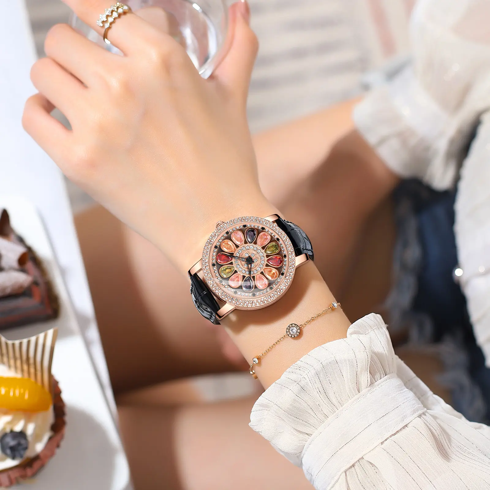 Unique Luxury Rose Gold Watches for Women Rotatable Dial Rhinestone Diamond Creative Fashion Women's Watches Waterproof Clock