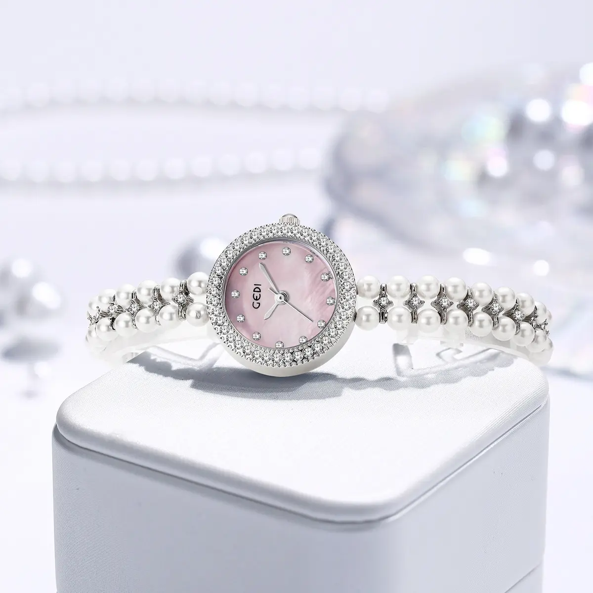 Fashion Women Watches Luxury Elegant Casual Lady's Imitation Pearl Bracelet Watches Silver Waterproof 3Bar Top Brand Gift Clock