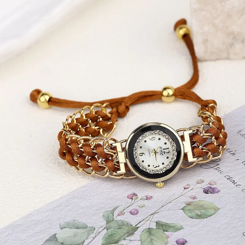 Fashion Women Watches Knitting Rope Chain Winding Analog Quartz Wrist Watch Simple Ladies Casual Clock Relogio Feminino Gifts