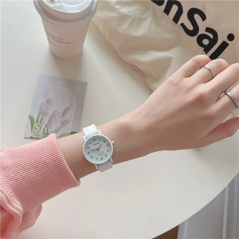 Classic Simple Watch for Kids Fashion Silicone Strap School Student Sport Casual Wristwatch Boys Girls Children Watches Gifts