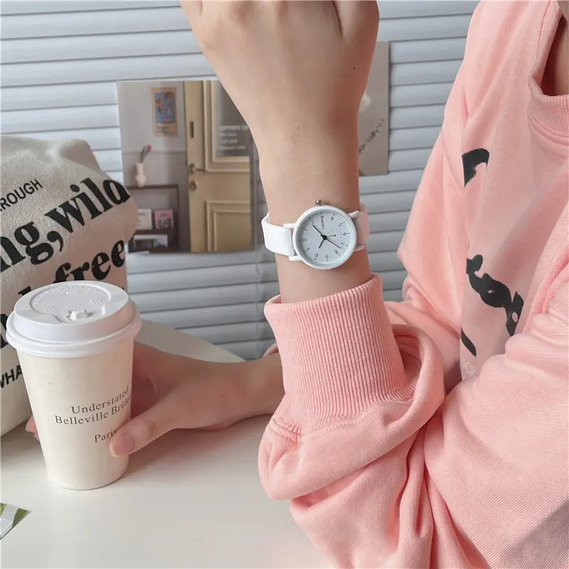 Casual Women Watches Minimalism Design Silicone Strap School Student Girls Quartz Wristwatches Creative Birthday Gift for Female