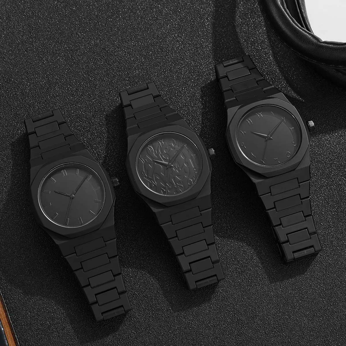 2025 New Trend Men Creative Watch Fashion Silicone Black Business Style Arabic Digital Creative Military Quartz Sports Watches