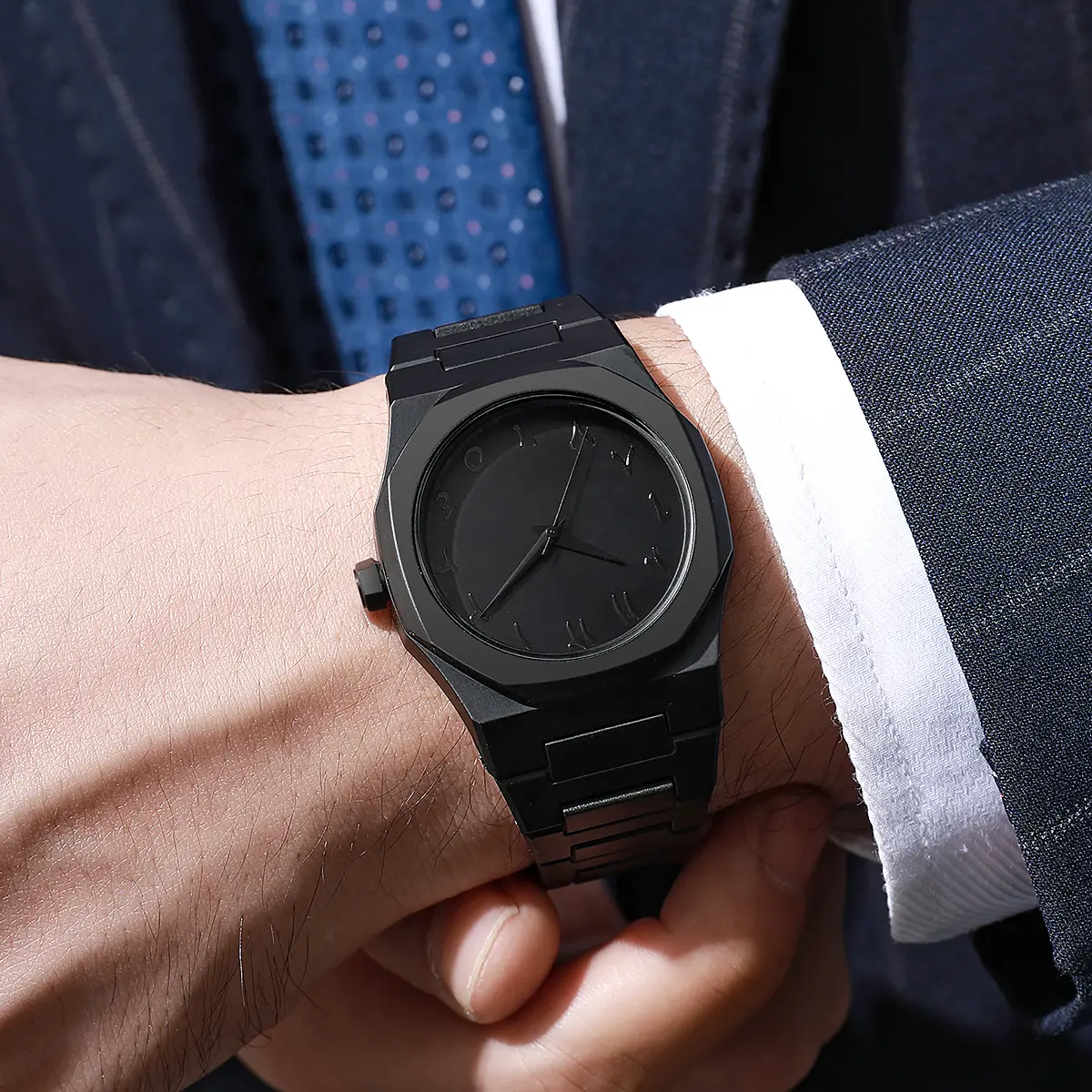 Modern Minimalist Personality Creative All-black Men's Watch Arabic Digital Sports Leisure Quartz Watch Unique Design Watch