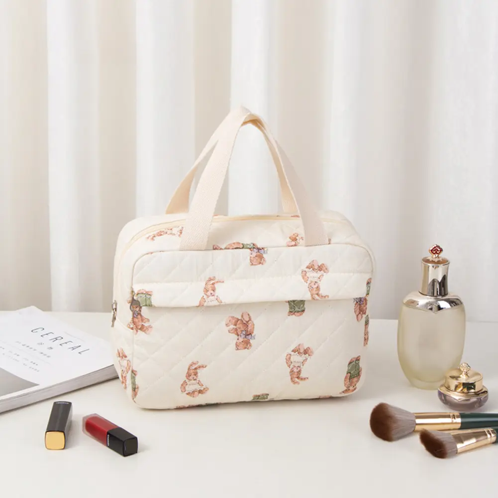 Cotton Quilted Cosmetic Bag Zipper Travel Toiletry Bag Cute Makeup Organizer Large Capacity Toiletry Bag for Women