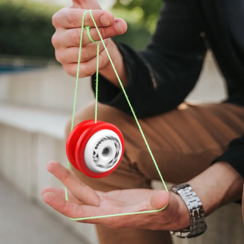 Plastic Rotating YoYo Ball Toy Entertaining Prop with Rope Looping Yoyo Ball Toy Lightweight Portable for Kid Entertainment Gift