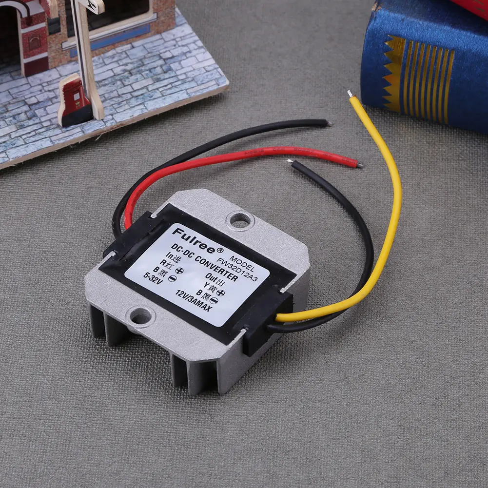 DC-DC Voltage Stabilizer 5-32V To 12V3A Voltage Regulator Intelligent Security Protection Automatic Boost Depressurization