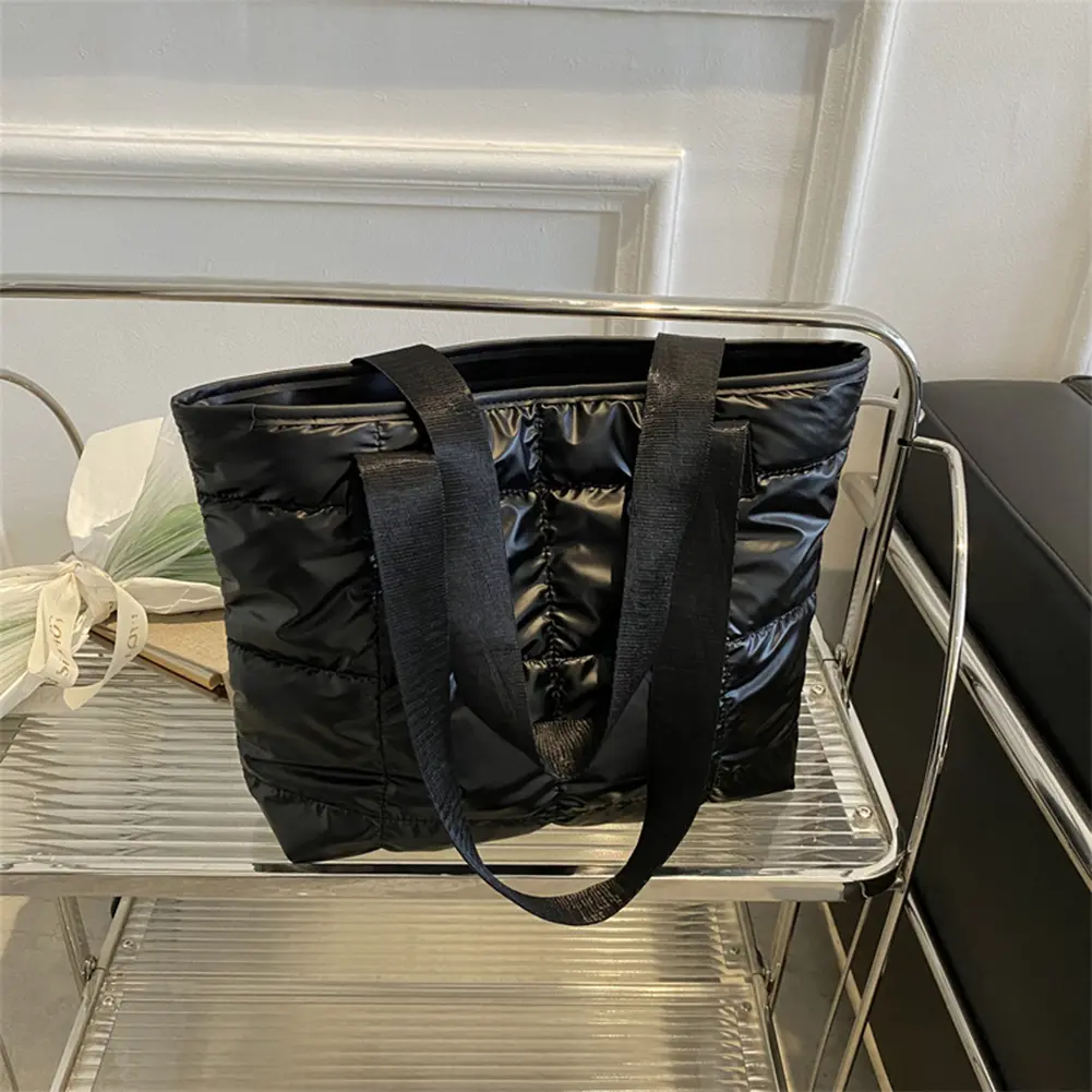 Fashion Ladies Tote Handbags Large Capacity Cotton Padded Purses Handbags Rhombus Shopping Bag Quilted Solid for Leisure Travel