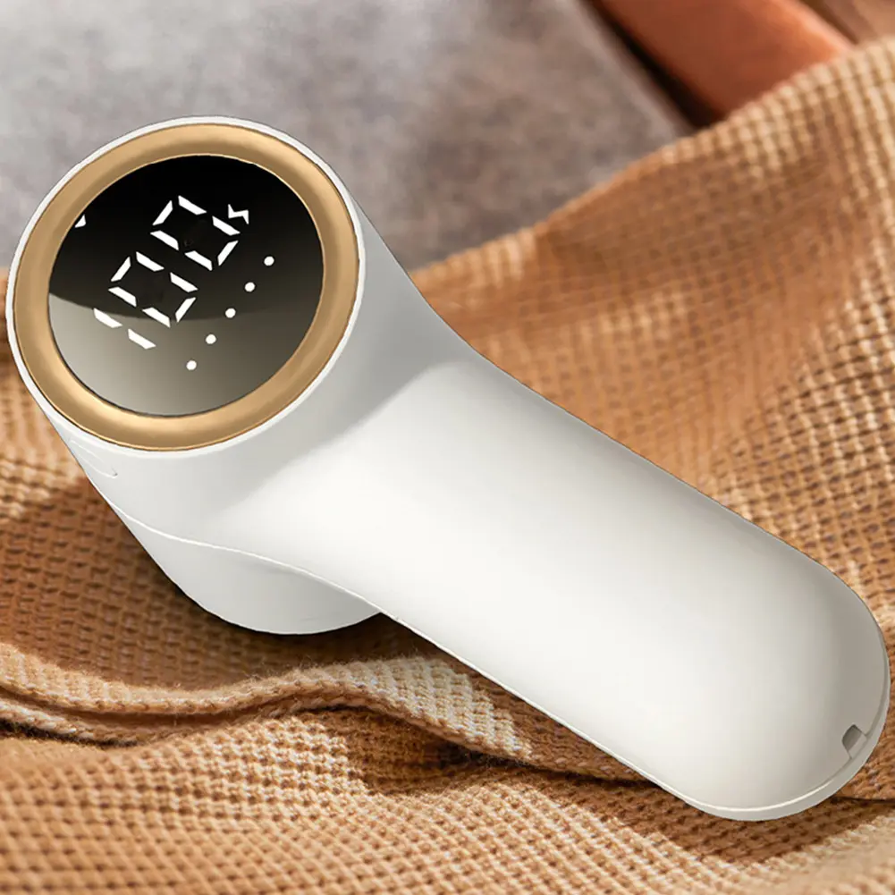 USB Rechargeable Lint Remover with Six Replacement Blades and Five Speed Settings for Efficient Fabric Shaving