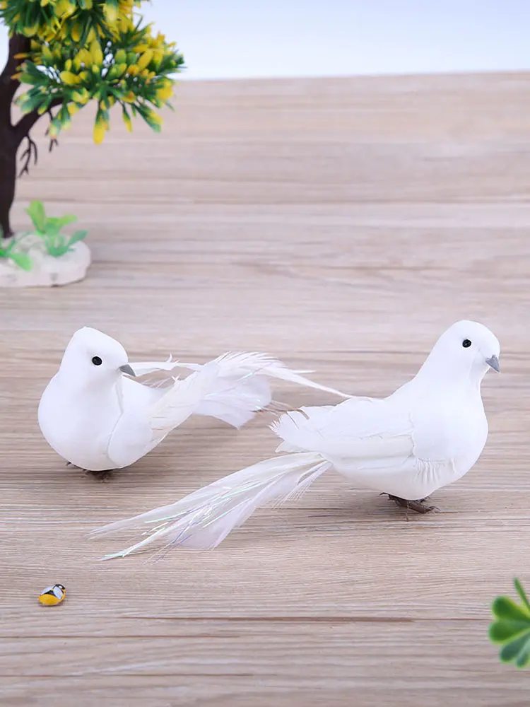 2Pcs White Pigeon Ornament Decorative Feather Bird Decoration with Metal Wire Simulated Feathered Birds for Christmas Tree