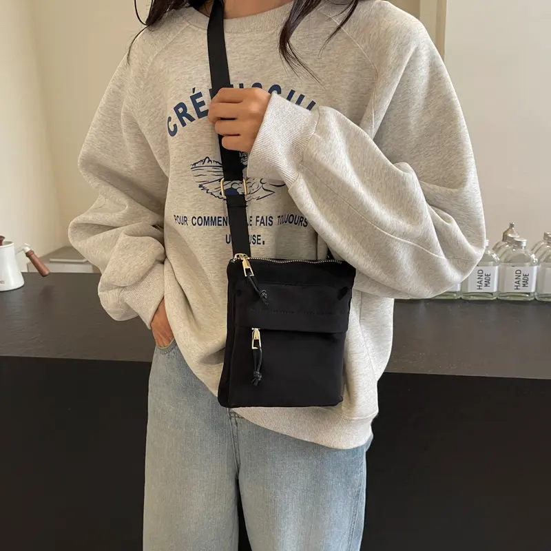 Unisex Small Square Bag Adjustable Strap Classic Shoulder Bag Solid Color Simple Satchel Bag Female Male Outdoor Bag