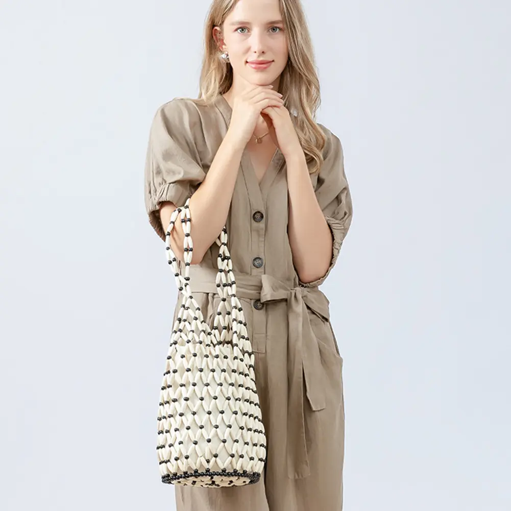 Wooden Bead Woven Hand Bag for Holiday Travels Date Hollow-out Tote Bag Handmade Beaded Shoulder Bag for Women