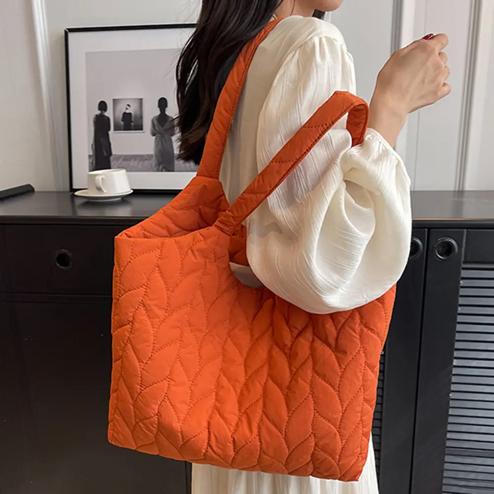 Quilted Ladies Shopper Bag Embroidery Thread Commute Bag Large Capacity Fashion Elegant Soft Cotton-Padded for Weekend Vacation