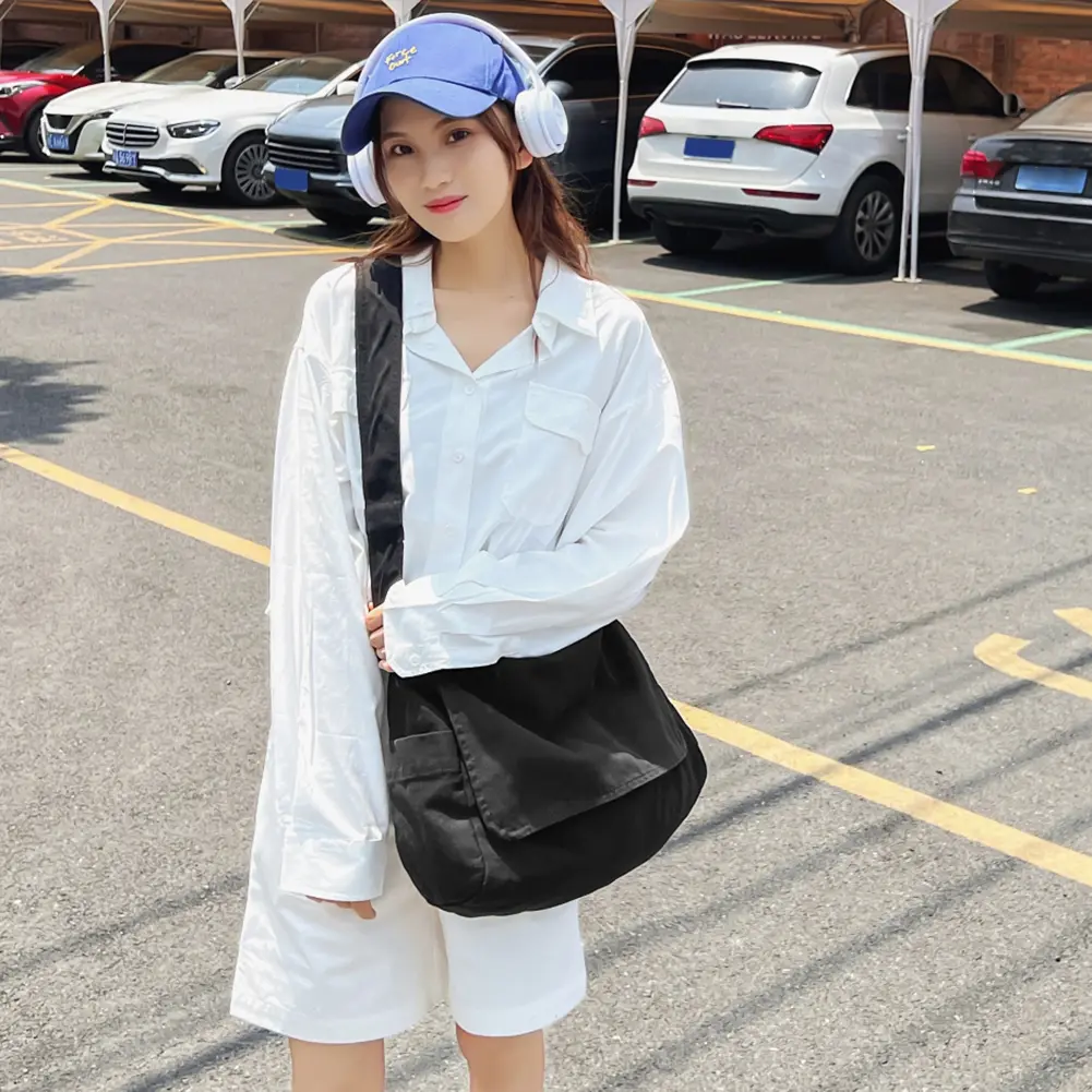 Women Canvas Messenger Bag Large Capacity Tote Sling Bag Adjustable Strap Trendy Hobo Bag Distressed Satchel Bag Shopping Bag
