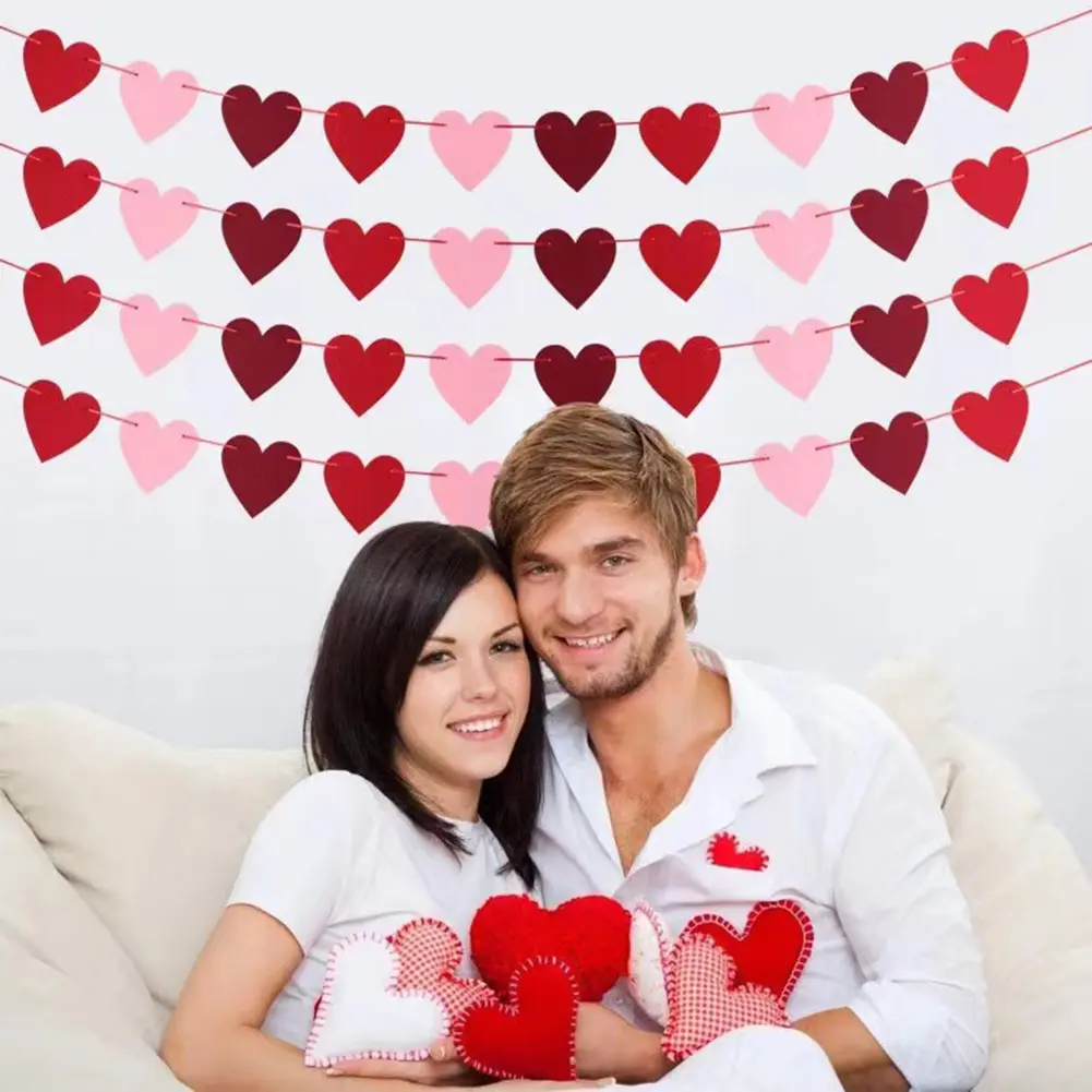 20-4Sets Valentines Shaped Heart Banner Easter Decor Love Heart Hanging Flags Felt Banners for Valentines Day Wedding Decoration