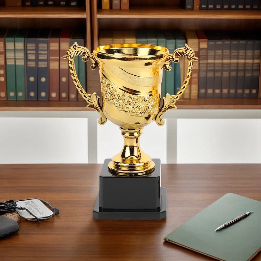 Recognition Award Classroom School Rewards Children Plastic Trophy  for Kids Party Favors Props Rewards Winning Prizes
