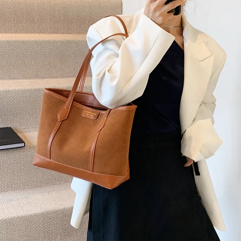 Women Suede Shoulder Bag with Zipper Underarm Bag Retro Solid Color Shopping Bag Commuter Bag