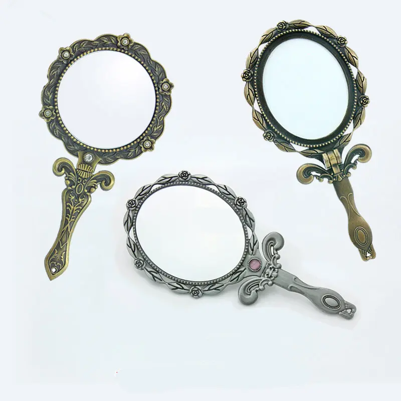 Vintage Metal Mirrors Women Handheld Long Handle Makeup Mirrors Mini Vintage Decoration Folding Mirror