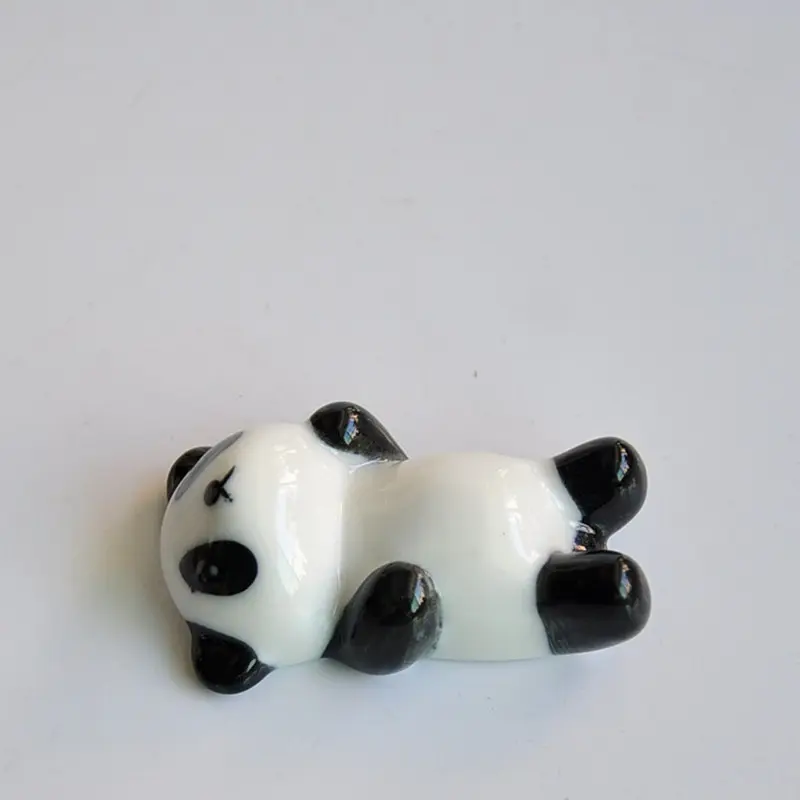 1Pc Nail Brush Pen Rack Ceramic Stand Holder Cute Panda Manicure Nail Art Tool  Cute little bear penholder 3 kinds of styles