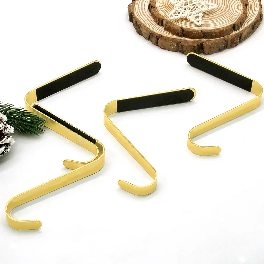 Christmas Fireplace Stocking Hanger Metal Stocking Pendant Hooks Multi-Use Socks Holders Ornament for Home Xmas Party Decor