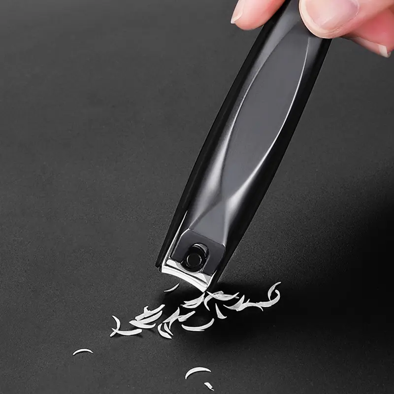 New Black Nail Clipper Mirror Light Clamp Nail Clipper with Plastic Anti-splash Sheath Nail Clipper
