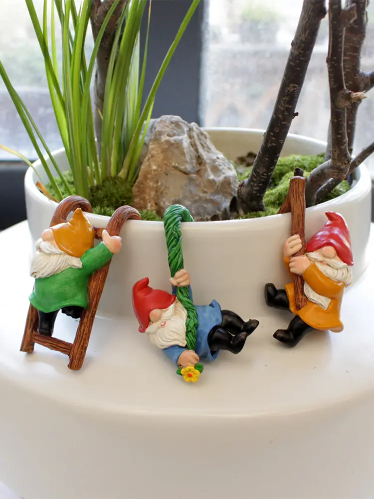 3 Pack Climbing Funny Gnome Garden Statue Fairy Garden Resin Crafts Flower Pot Dwarf Statue for Indoor Outdoor Home Garden Decor