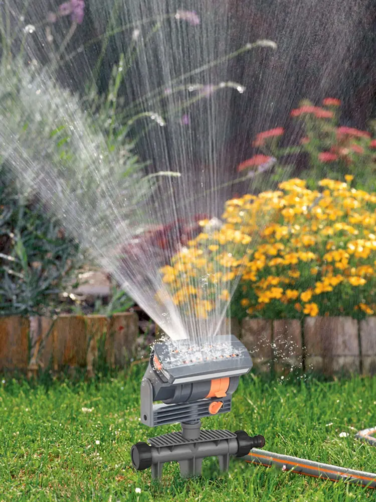 Oscillating Sprinkler Automatic Garden Sprinkler 16 Nozzles Lawn Swing Sprinkler Watering Device for Garden Lawn Patio