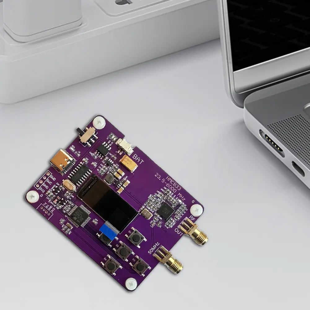 HMC833 6Ghz RF Signal Source Transmitter 0.96inch OLED Screen Display Type-C Generator Module Charging Module