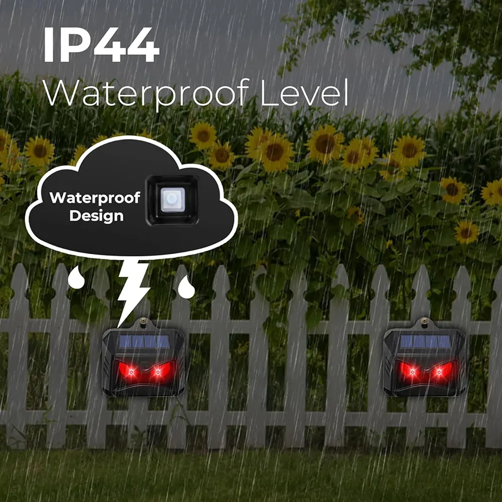 2Pcs Nighttime Animal Deterrent Light IP44 Waterproof Wild Boar Rabbit Repeller Solar Nocturnal Animal Repeller for Fox Raccoon