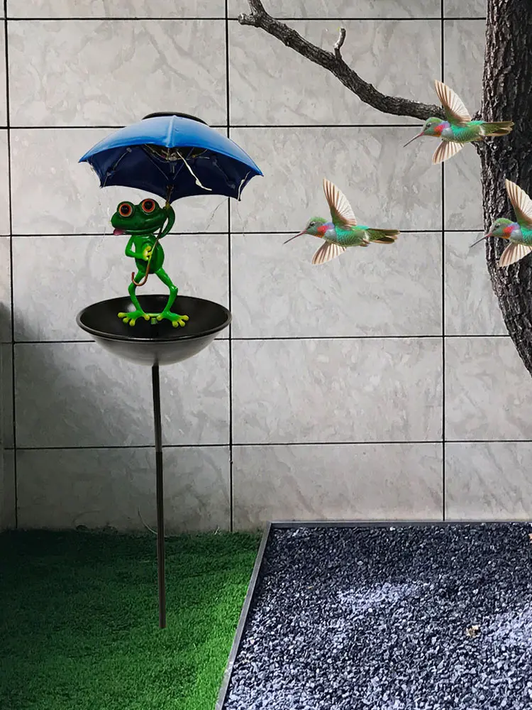 Umbrella Frog Bird Feeder Decorative Bird Feeding Station Garden Frog Figurine with Umbrella for Yard Art Ornament
