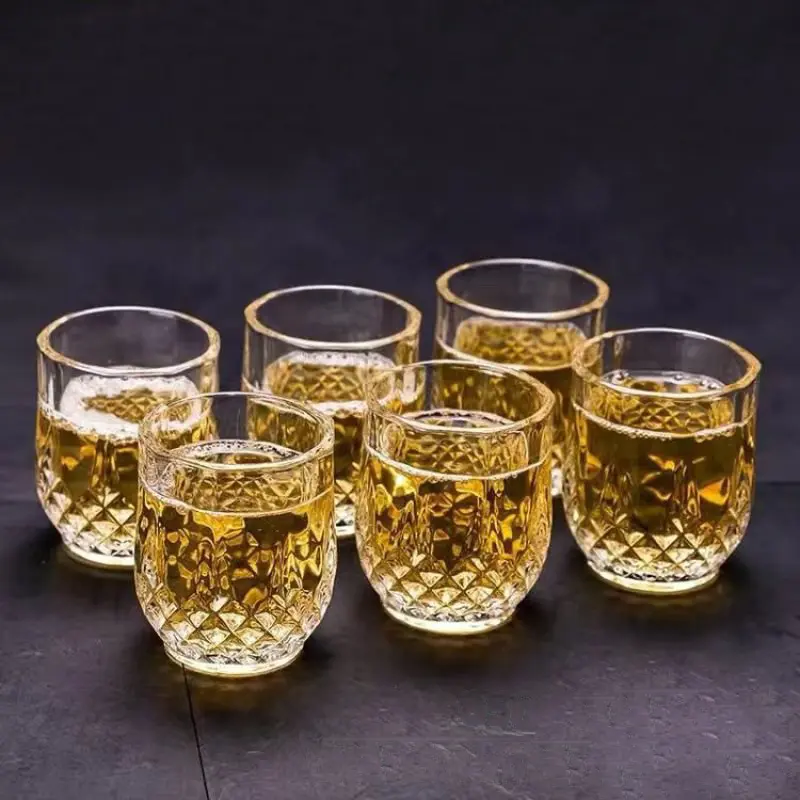 4pcs Sets Exquisite Transparent Glass Cup Luxury Wine Glasses Party Water Bottle Creative Carved Whiskey Glass Bar Accessories