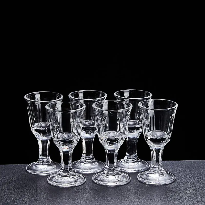10ml/15ml Luxury Bullet Cup Transparent Baijiu Glass High Footed Wine Glass Party Classic Shot Glass Wine Utensils Bar Glassware