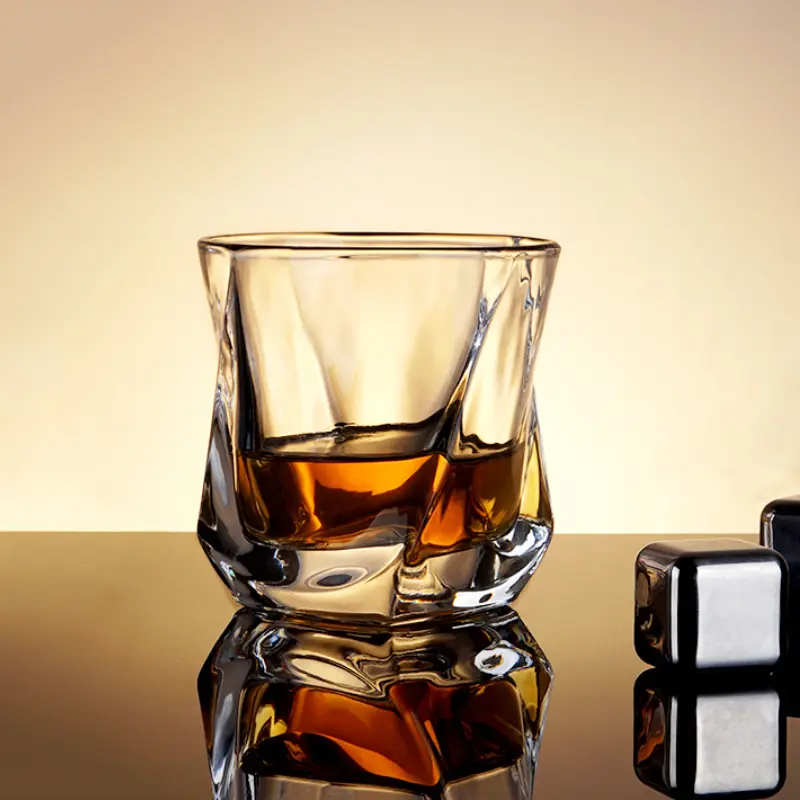 Creative Whiskey Glass Diamond Carved Wine Glass Camping Outdoor Transparent Cocktail Glass Wine Goblet Travel Outdoor Tableware