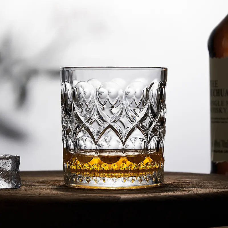 235ml/320ml/330ml Foreign Relief Wine Glass Personality Cocktail Glass Luxury Whiskey Tequila Brandy Cups Party Bar Accessories