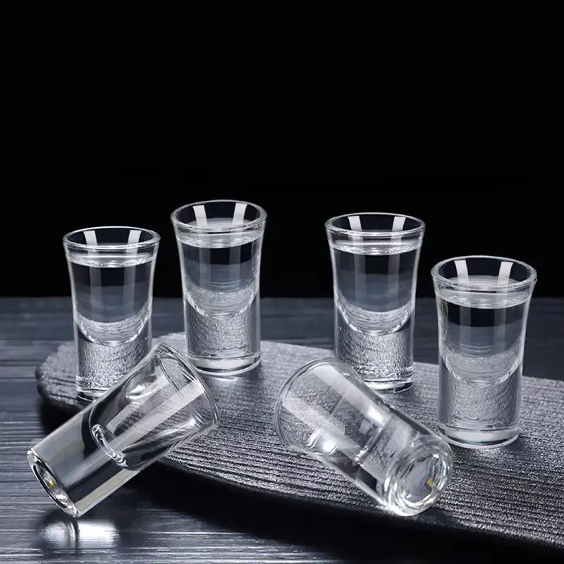 6pcs Sets Luxury Vodka Glass Bar Tools Elegant Golden Edged Small Wine Glass Transparent Thick Bottom Baijiu Cup Wine Utensils