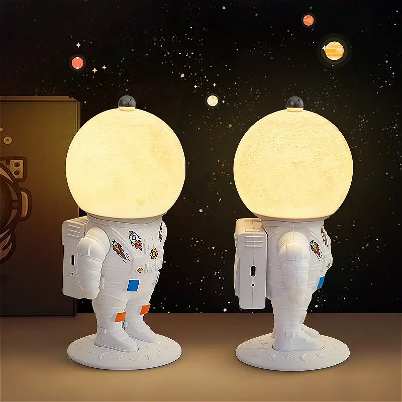 Astronaut Shaped Table Lamp Bedroom Bedside Decorative Astronaut LED Light Night Light Bedside Lamp Room Decor Home Table Lamps